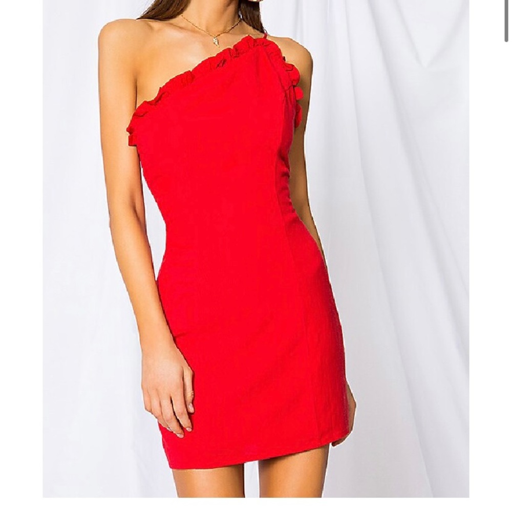 Super down red mini dress